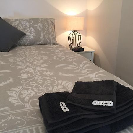 Terrace On Walbourne Villa Launceston Room photo